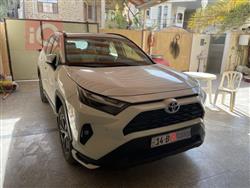 تۆیۆتا ڕاڤ 4